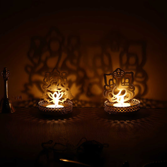 eCraftIndia Lord Ganesha and Laxmi Shadow Tea Light Holder